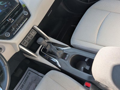 2023 Toyota COROLLA CROSS LE 4WD