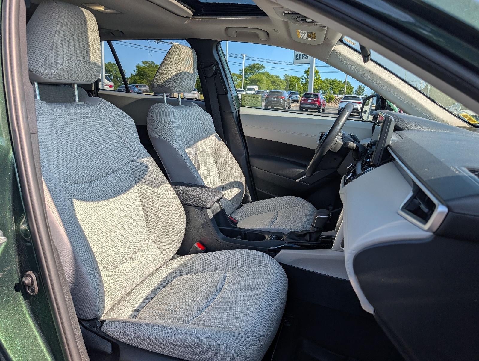 2023 Toyota COROLLA CROSS LE 4WD