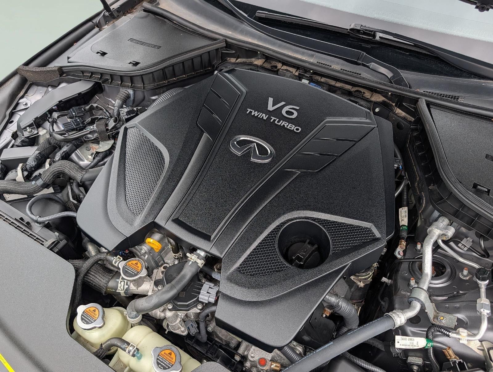 2023 INFINITI Q50 LUXE