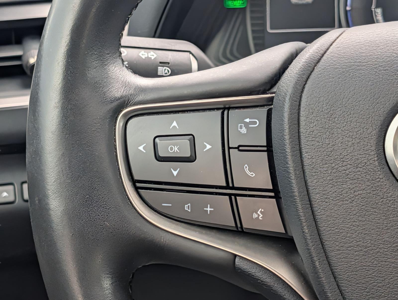 2023 Lexus UX 250h SUV