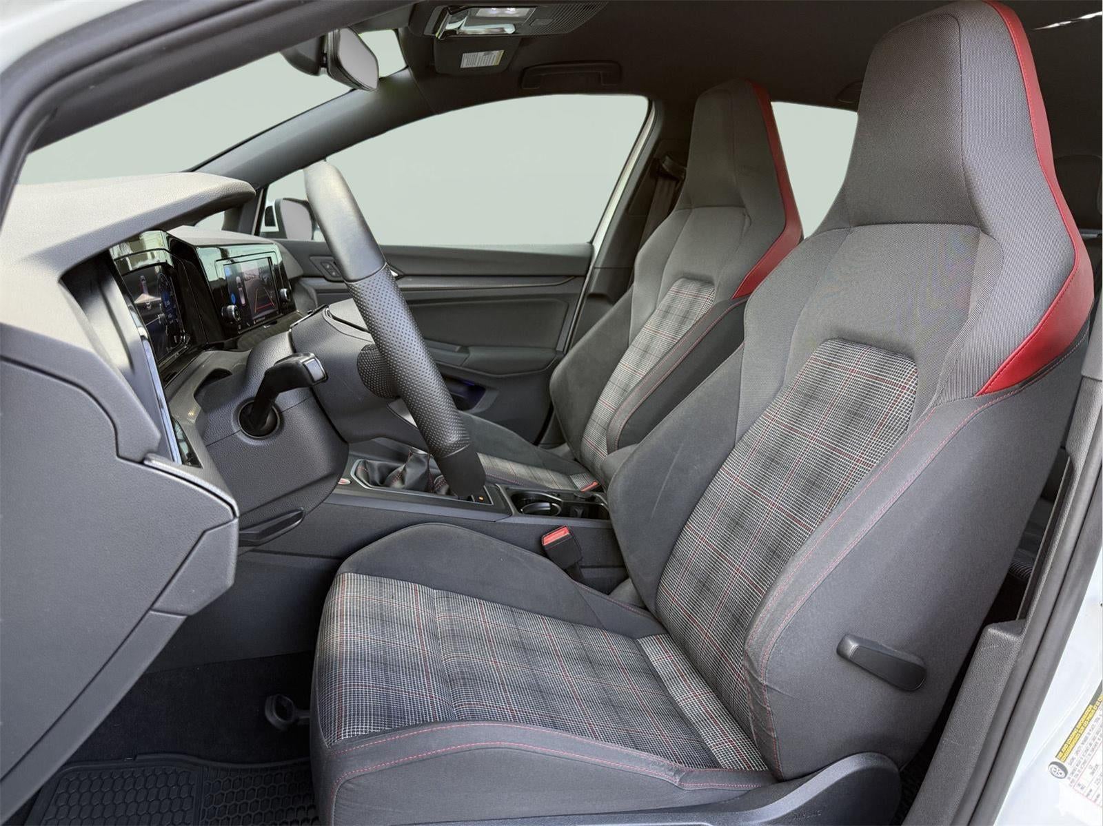 2022 Volkswagen Golf GTI S