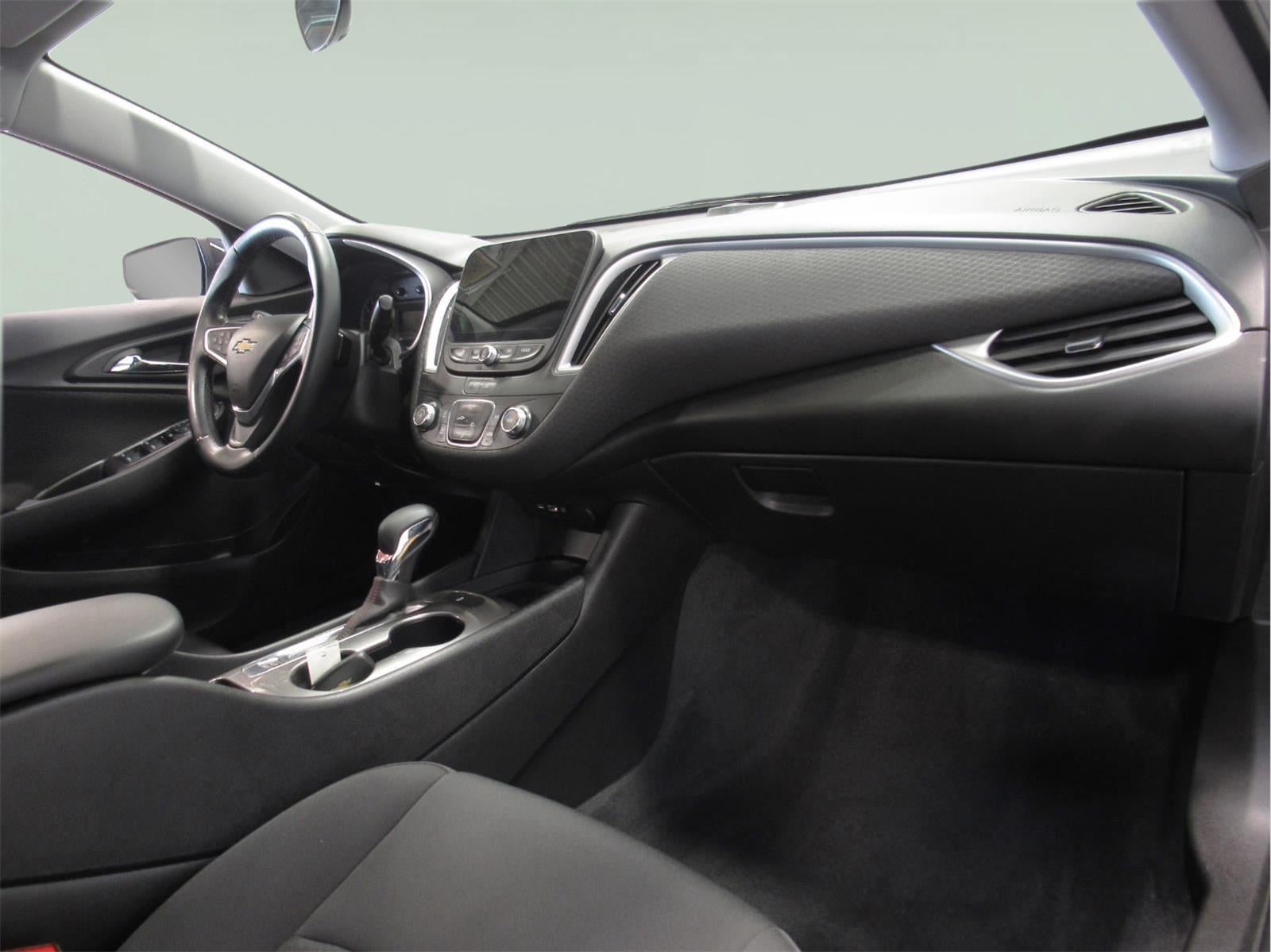 2023 Chevrolet Malibu RS