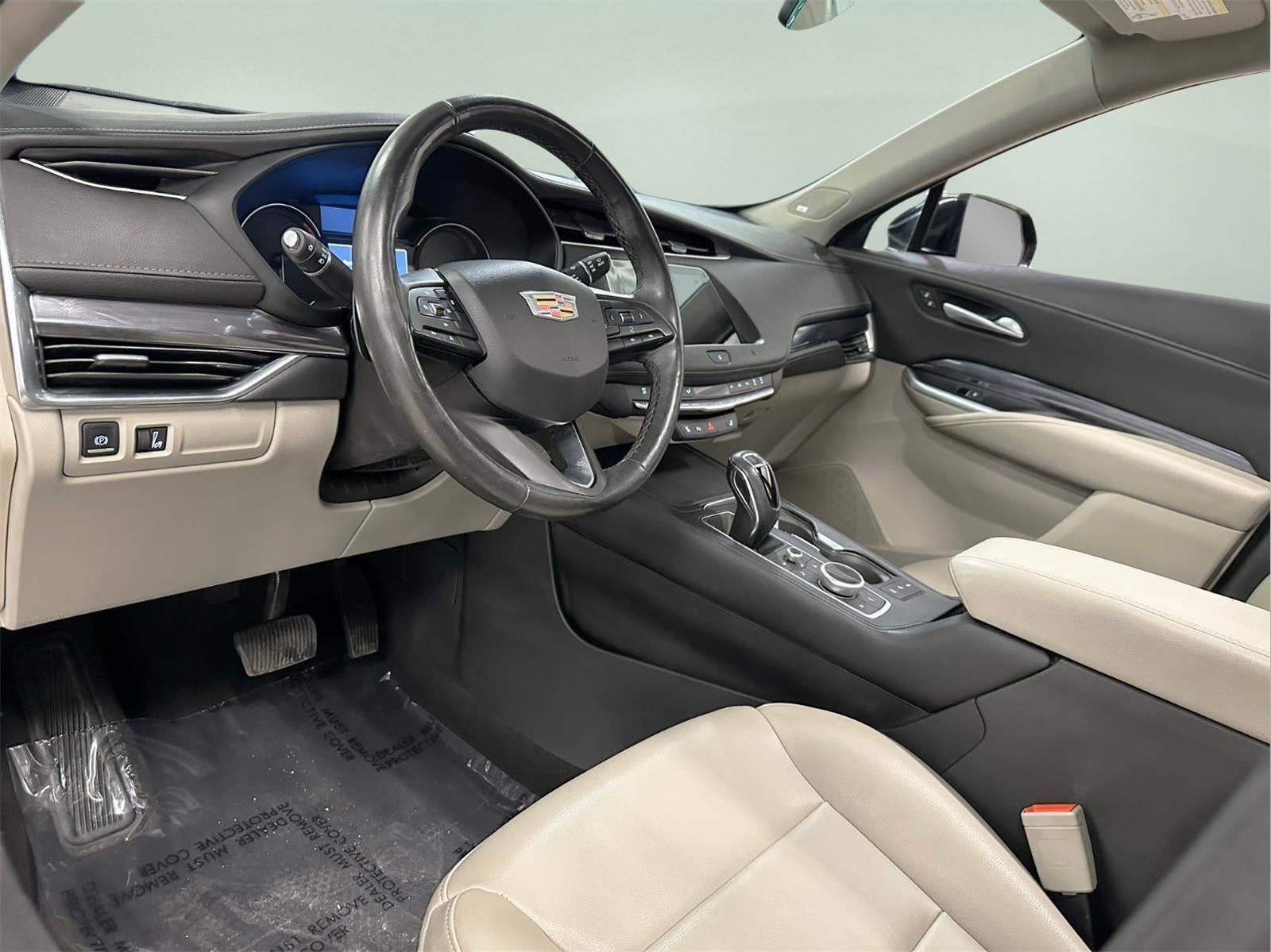2019 Cadillac XT4 AWD Luxury