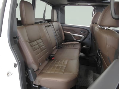 2023 Nissan TITAN Crew Cab Platinum Reserve 4x4