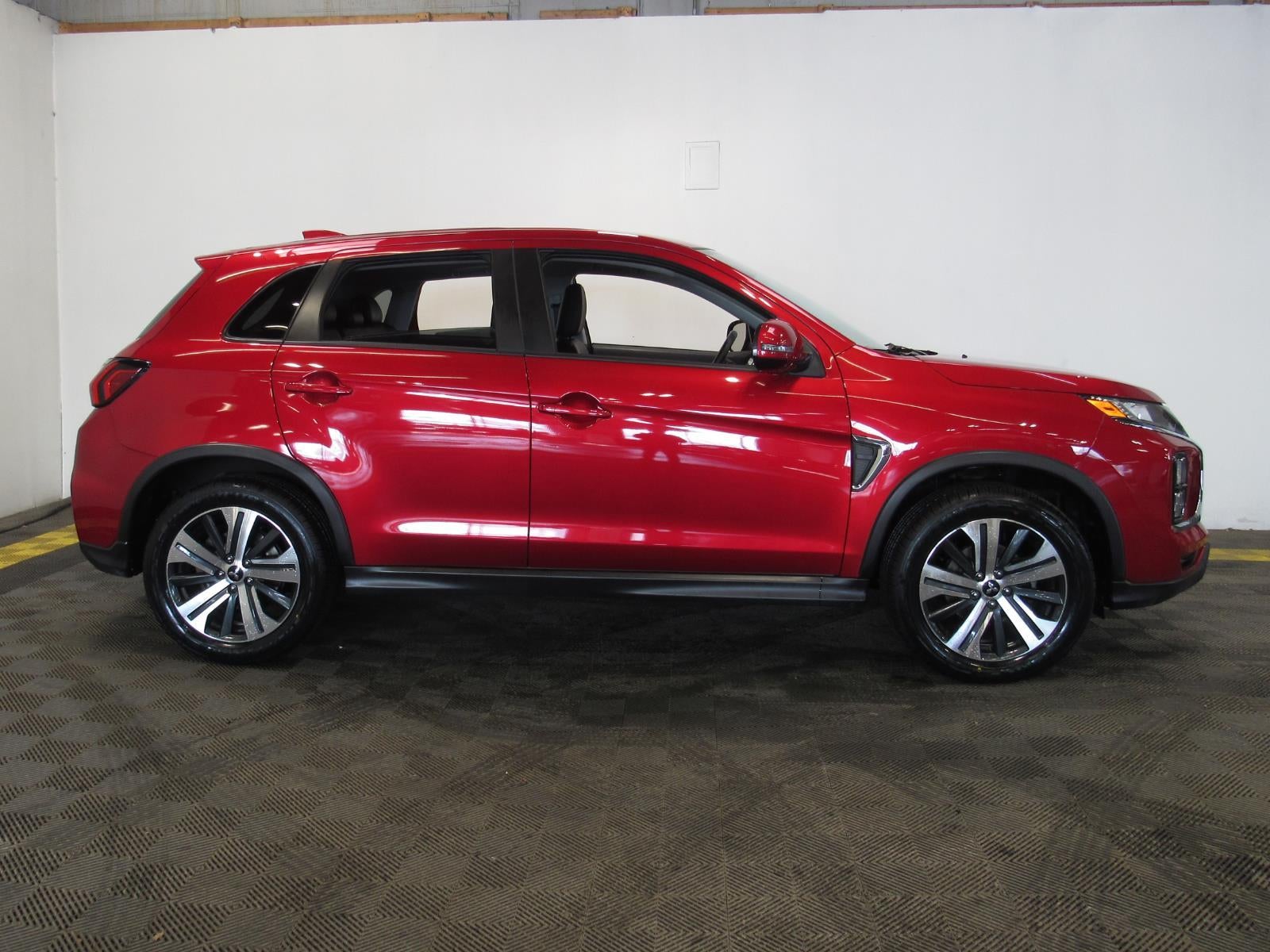 2024 Mitsubishi Outlander Sport S