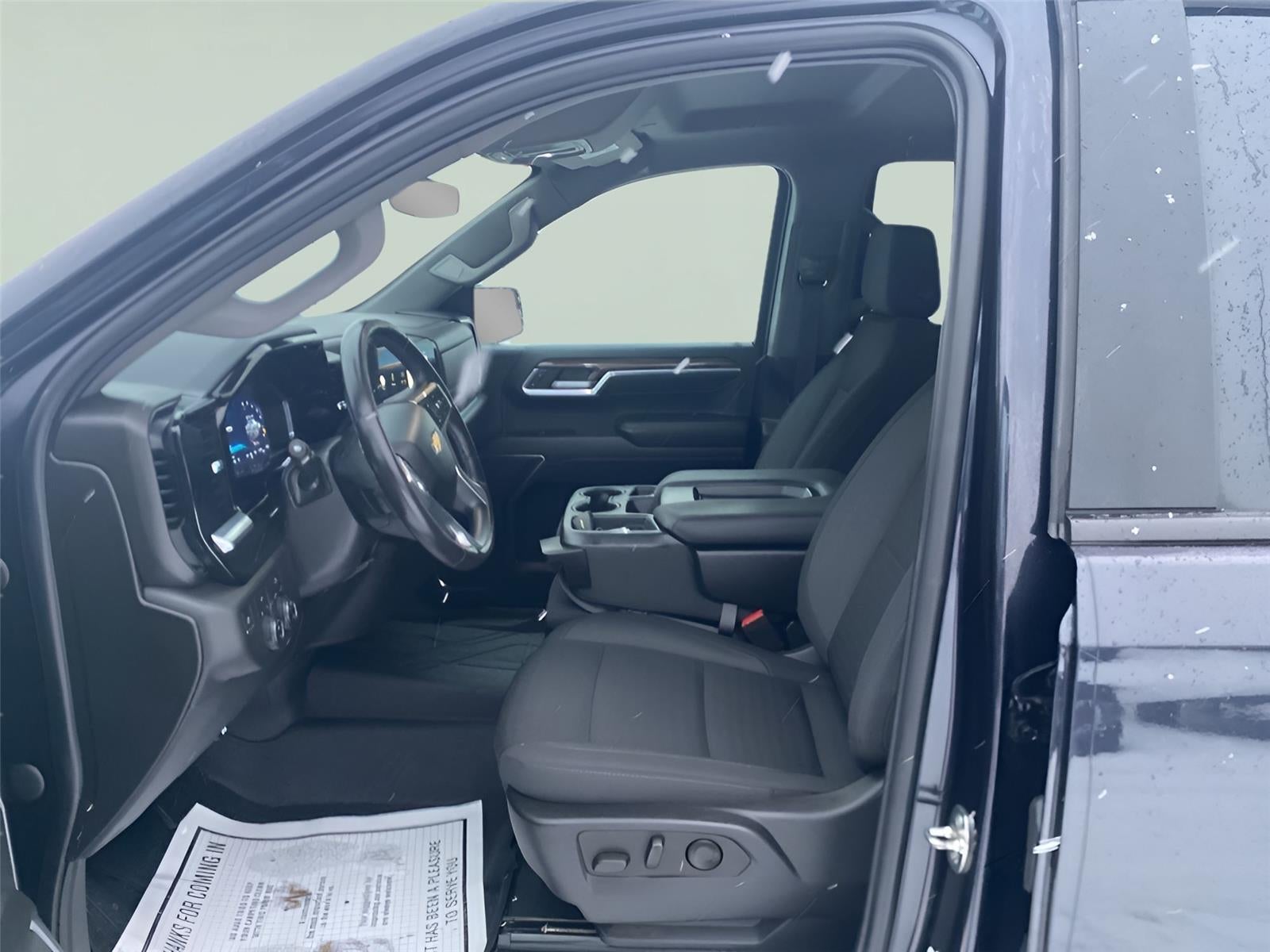 2022 Chevrolet Silverado 1500 LT (2FL)