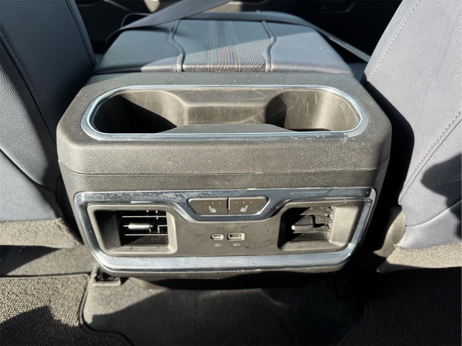 2024 Chevrolet Silverado 3500 HD High Country