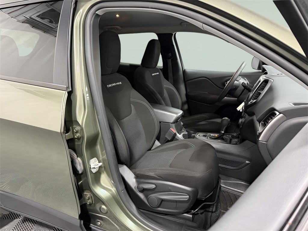 2021 Jeep Cherokee Latitude