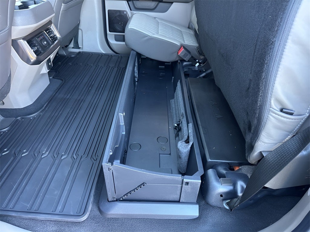 2025 Ford F-350SD Platinum