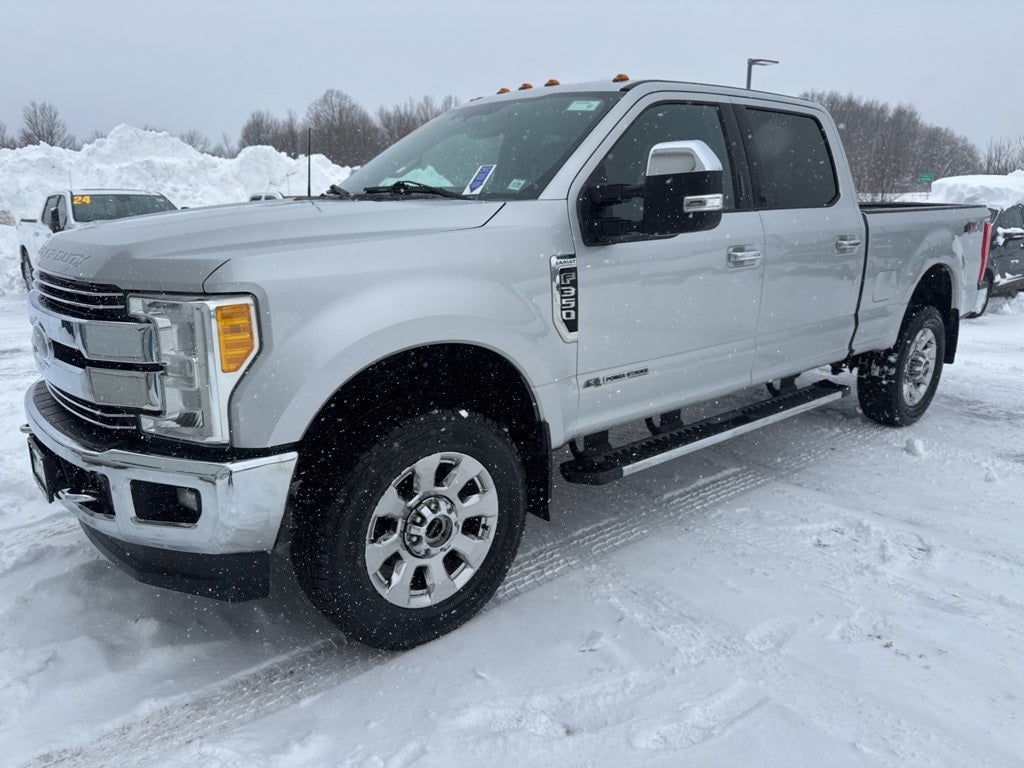 2017 Ford F-350SD Lariat