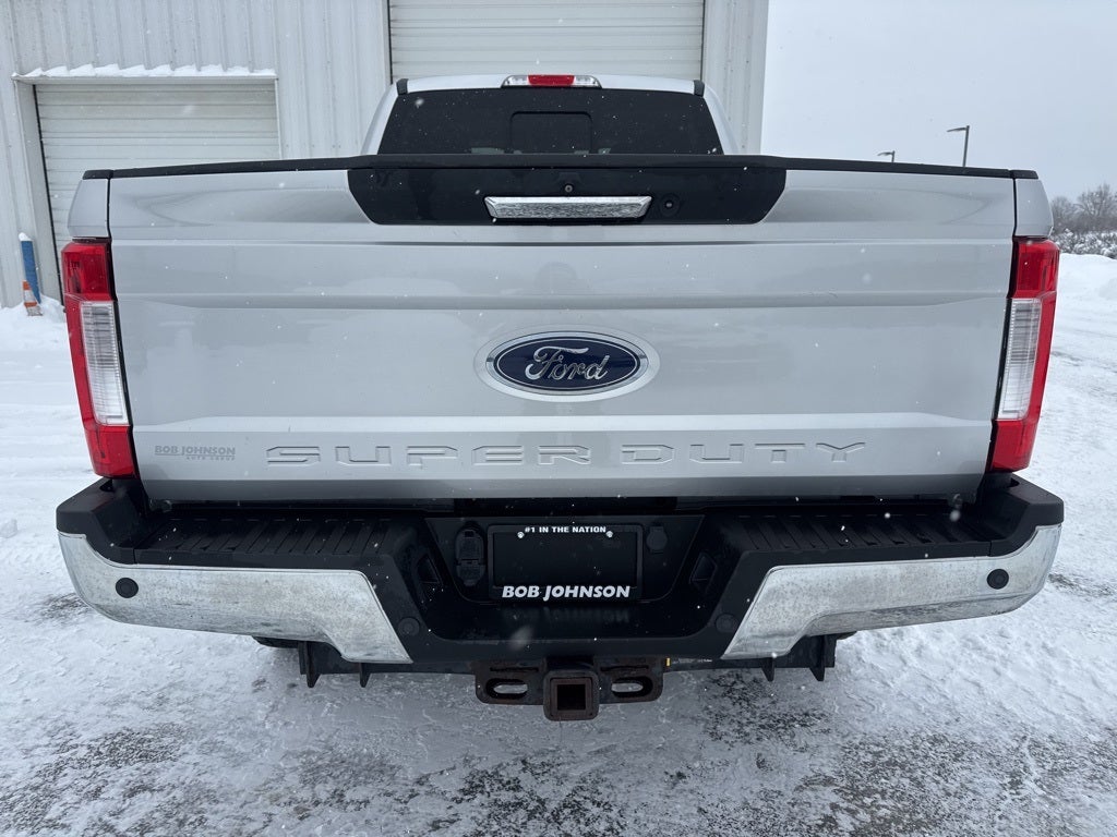 2017 Ford F-350SD Lariat