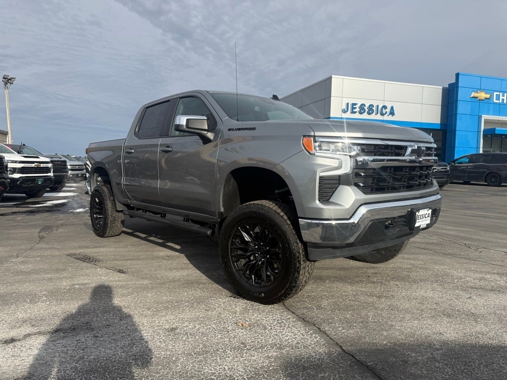 2025 Chevrolet Silverado 1500 LT Leather Lifted Loaded 20" Fuel Wheels 6" RC Lift!