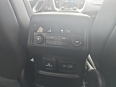 2023 GMC Acadia SLT Fresh Trade! Bose, Remote Start, Heated Seats, Pow