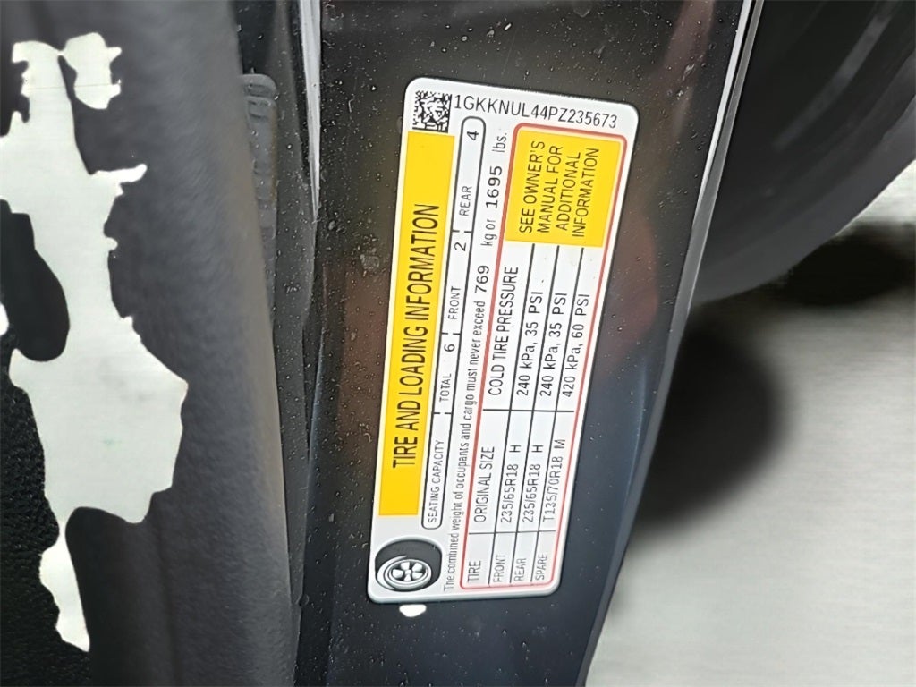 2023 GMC Acadia SLT Fresh Trade! Bose, Remote Start, Heated Seats, Pow