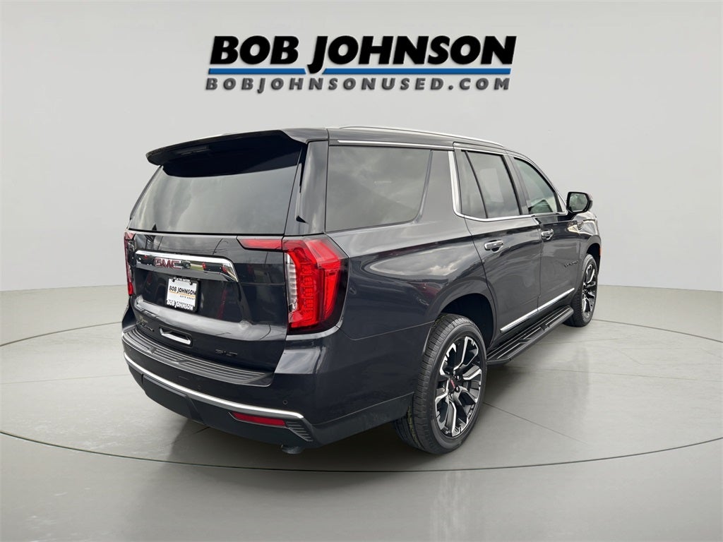 2023 GMC Yukon SLT CARBRAVO!