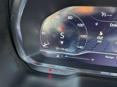 2023 GMC Yukon SLT CARBRAVO!