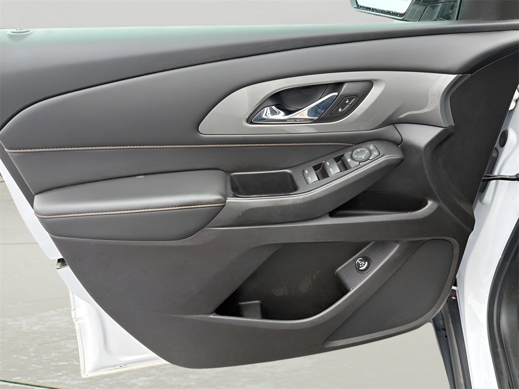 2019 Chevrolet Traverse LT Cloth w/1LT CARBRAVO!