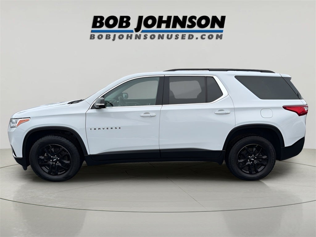 2019 Chevrolet Traverse LT Cloth w/1LT CARBRAVO!