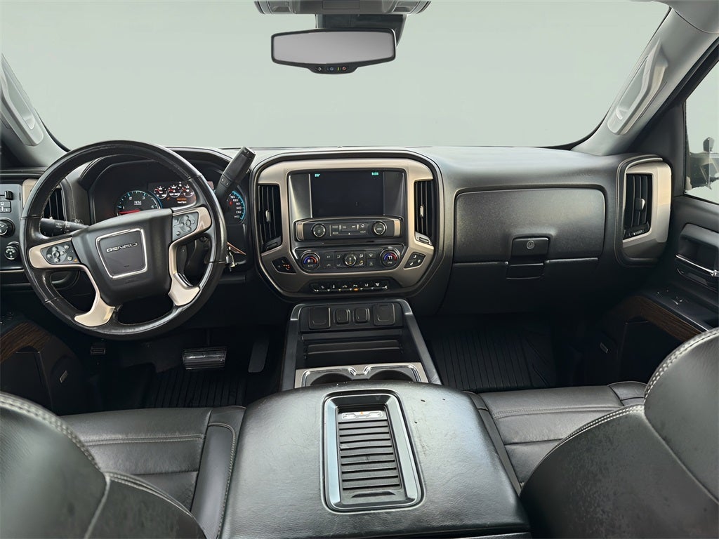 2017 GMC Sierra 2500HD Denali CARBRAVO!
