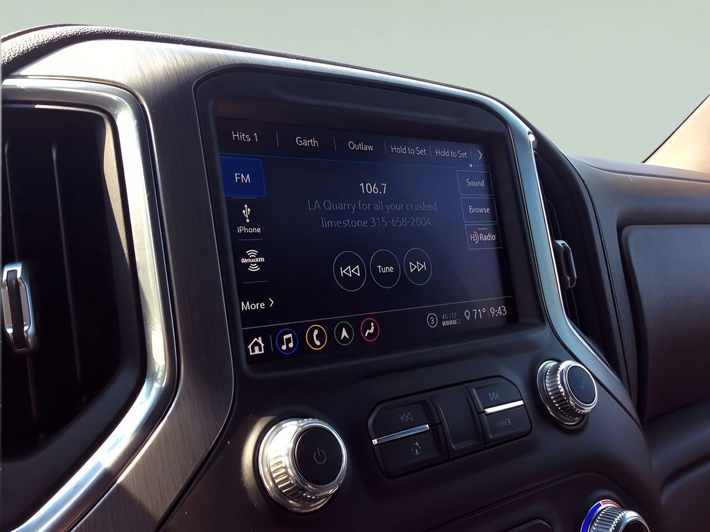 2020 GMC Sierra 1500 Denali With MATCHING FIBERGLASS CAP