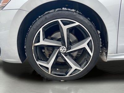 2020 Volkswagen Passat 2.0T R-Line