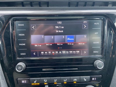 2020 Volkswagen Passat 2.0T R-Line