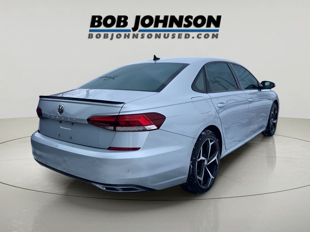 2020 Volkswagen Passat 2.0T R-Line