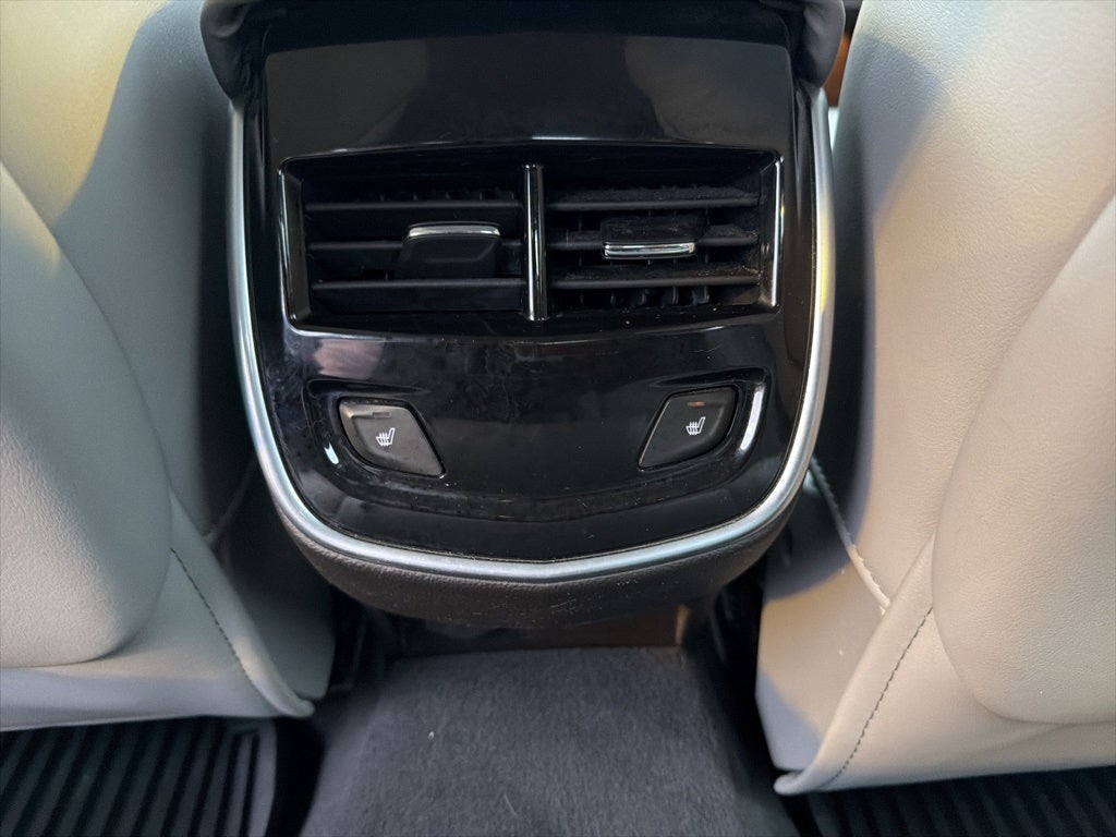 2016 Cadillac XTS Luxury CARBRAVO CERTIFIED!