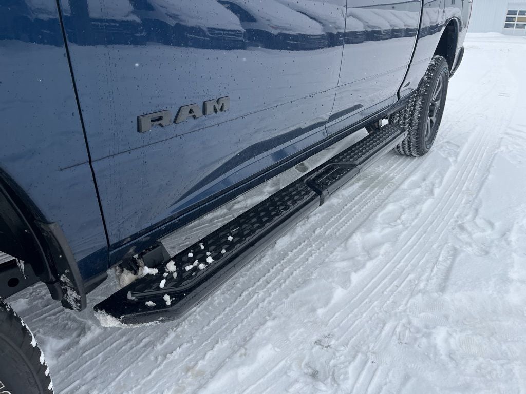 2024 RAM 2500 Big Horn LVL 1 NIGHT EDITION