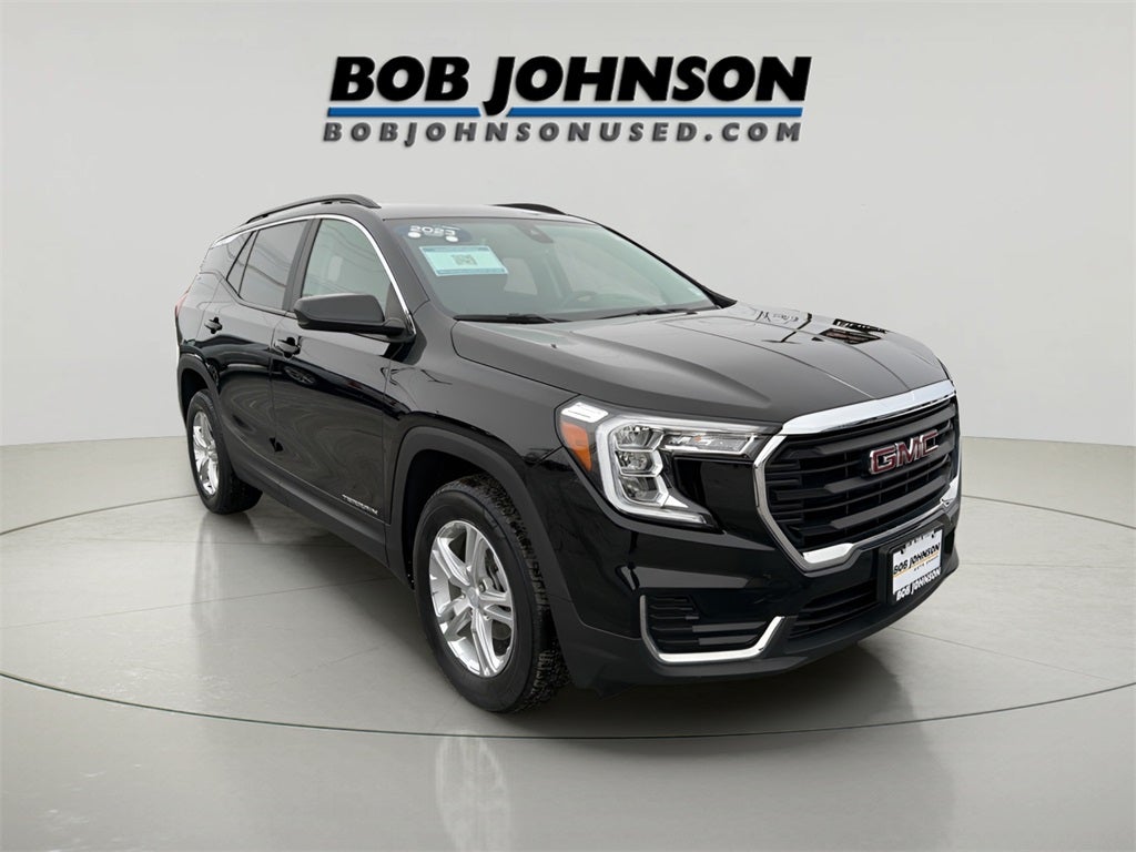 2023 GMC Terrain SLE CARBRAVO!