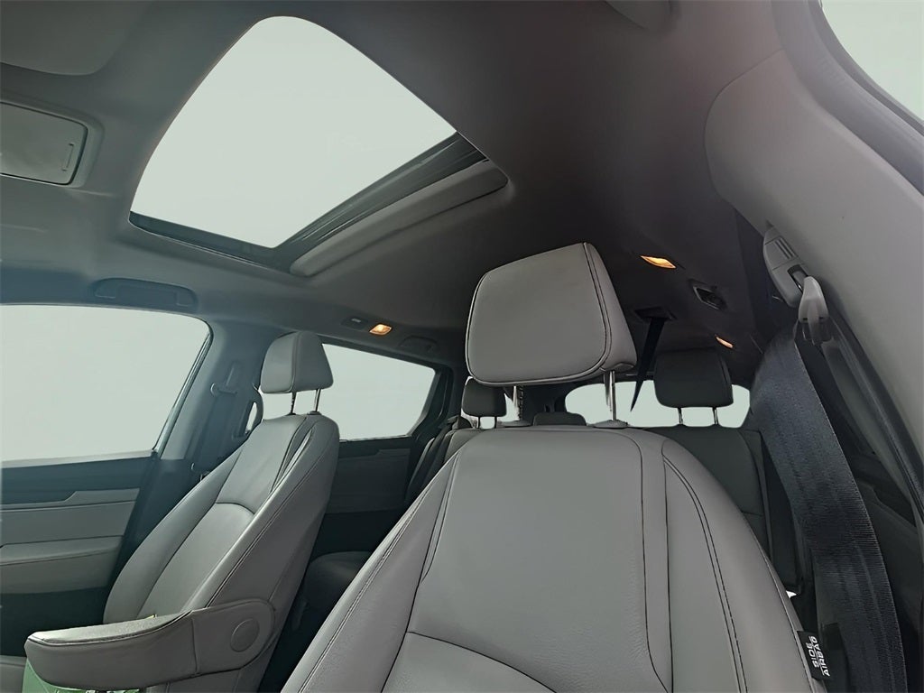 2023 Honda Odyssey EX-L Fresh Trade, Sunroof, Leather, Heated Seats, Remot