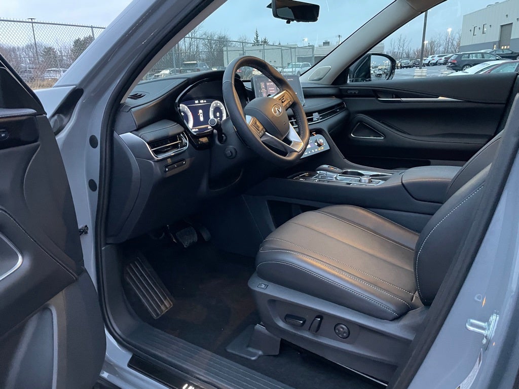 2025 INFINITI QX60 Sensory Certified