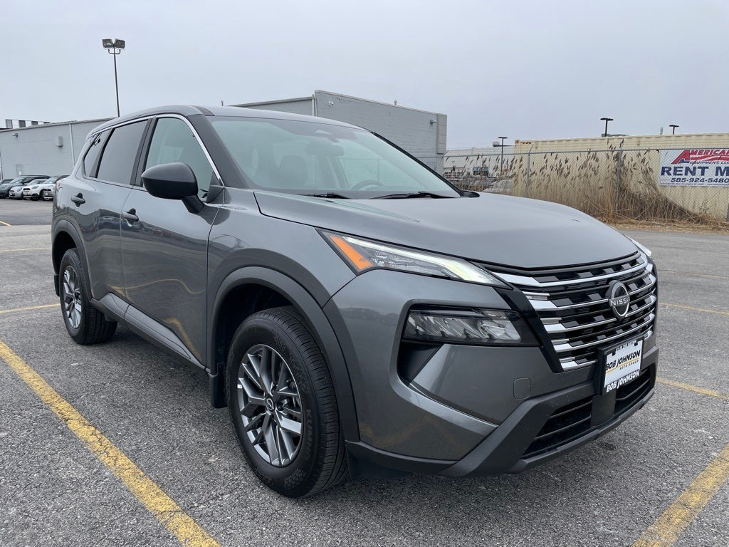 2024 Nissan Rogue S Certified - Heated and Leather Seats *$500 CPO Reb