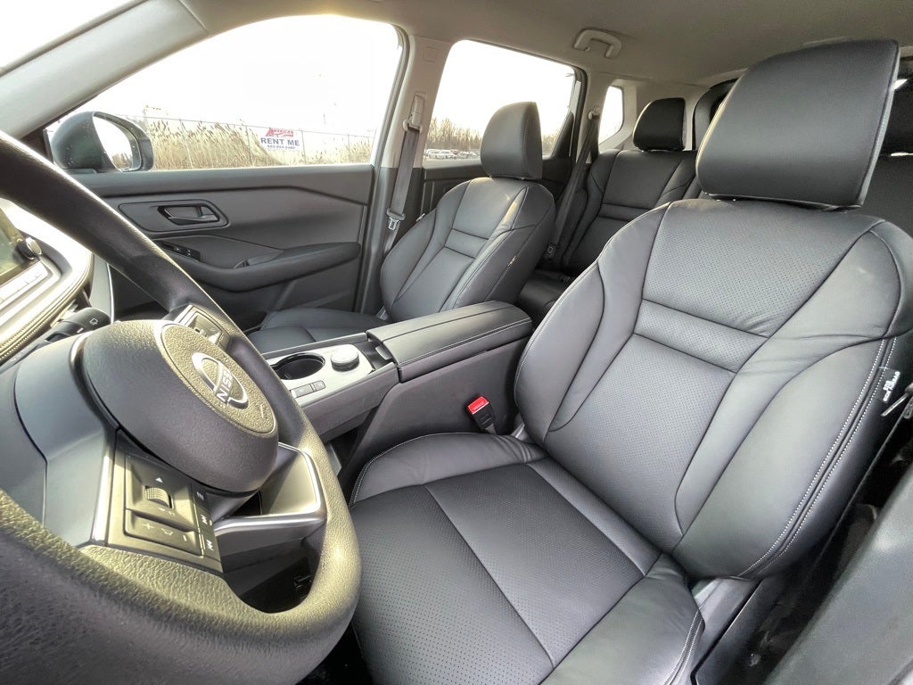2024 Nissan Rogue S Certified - Heated Leather Seats *$500 CPO Rebate*