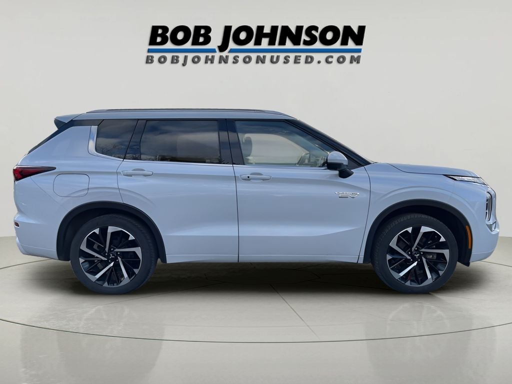 2023 Mitsubishi Outlander PHEV SEL