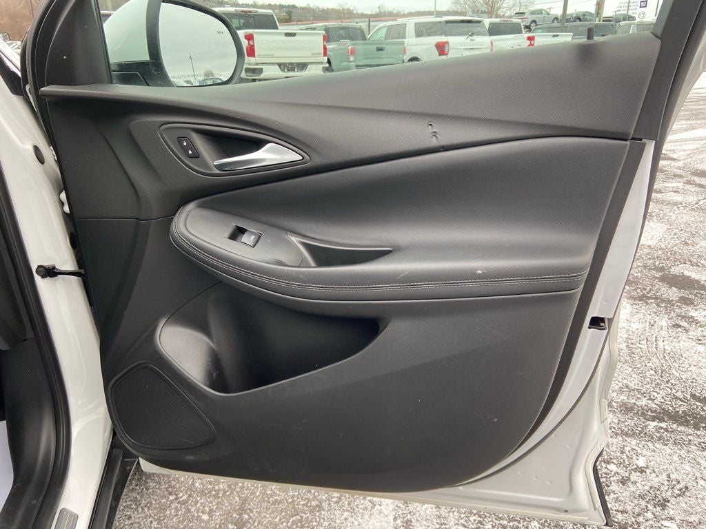 2022 Buick Encore GX Essence