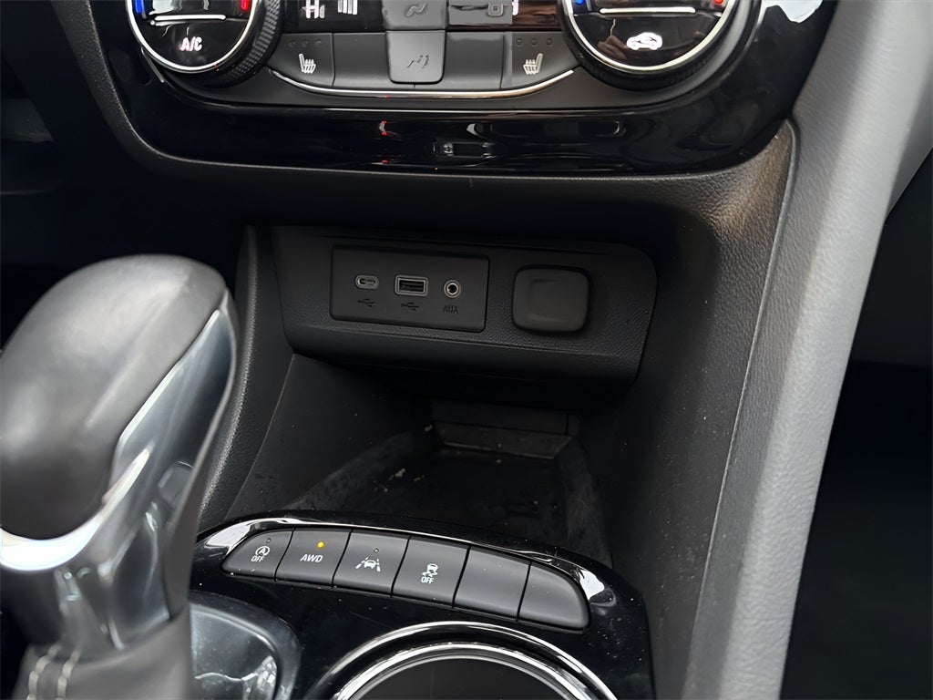 2023 Buick Encore GX Essence CARBRAVO!