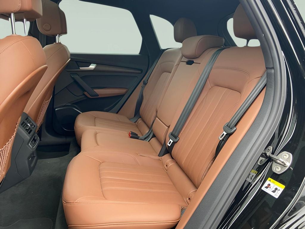 2025 Audi Q5 40 Premium Convenience Plus Package Panoramic Sunr quattro