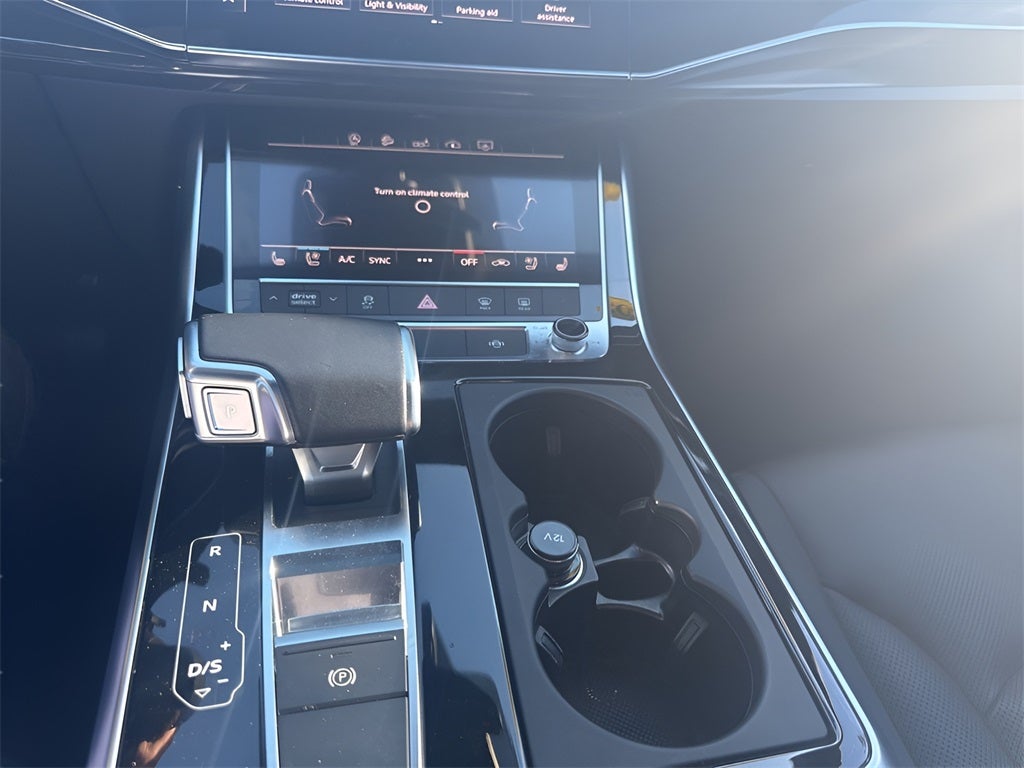 2020 Audi Q8 55 Premium Plus quattro