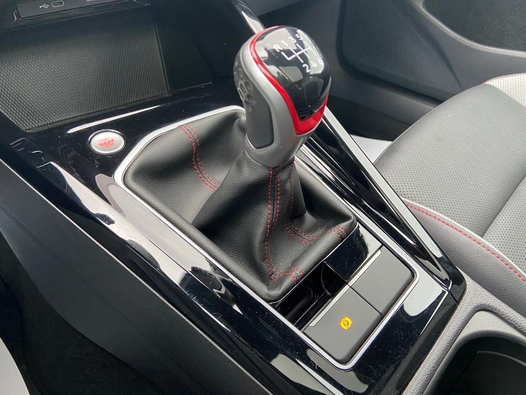 2023 Volkswagen Golf GTI 2.0T SE