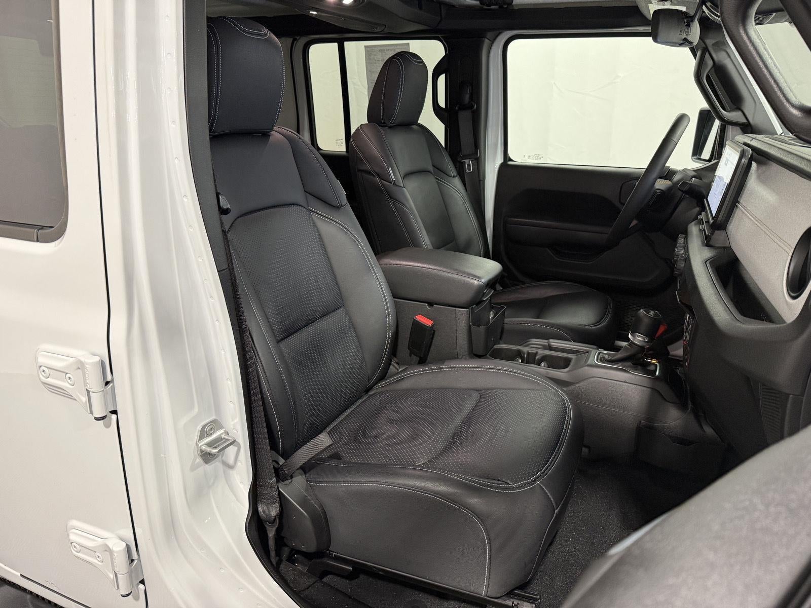 2024 Jeep Wrangler 4-Door Willys 4x4