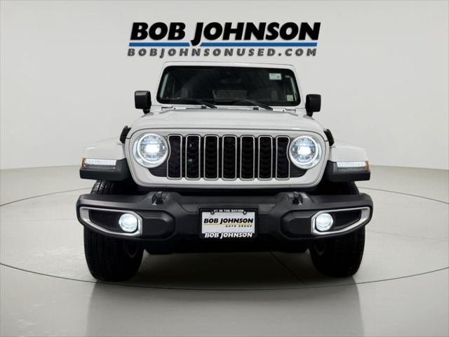 2024 Jeep Wrangler 4-Door Sahara