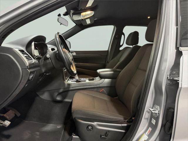 2020 Jeep Grand Cherokee Laredo E 4x2