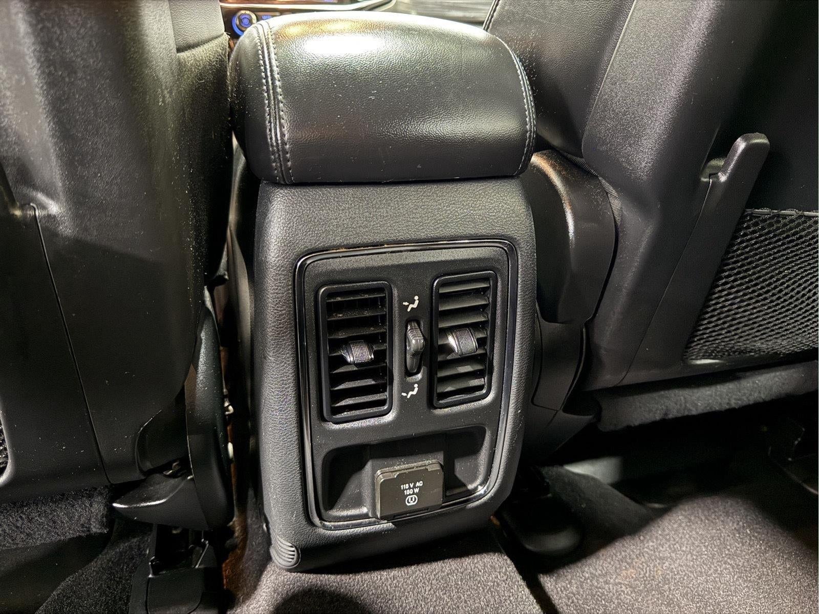 2019 Jeep Grand Cherokee Altitude 4x4