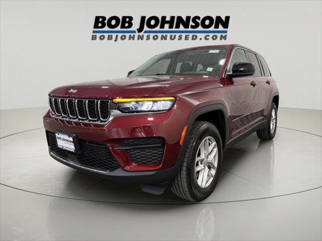 2023 Jeep Grand Cherokee Laredo 4x4