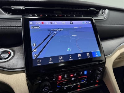 2025 Jeep Grand Cherokee Limited 4x4