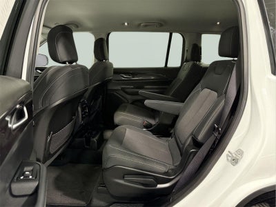 2023 Jeep Grand Cherokee L Laredo 4x4