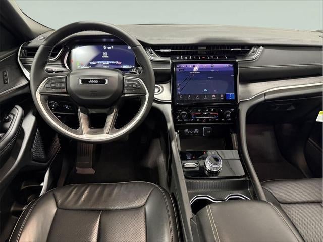 2025 Jeep Grand Cherokee L Limited 4x4