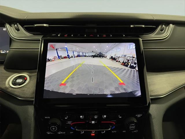 2025 Jeep Grand Cherokee L Overland 4x4