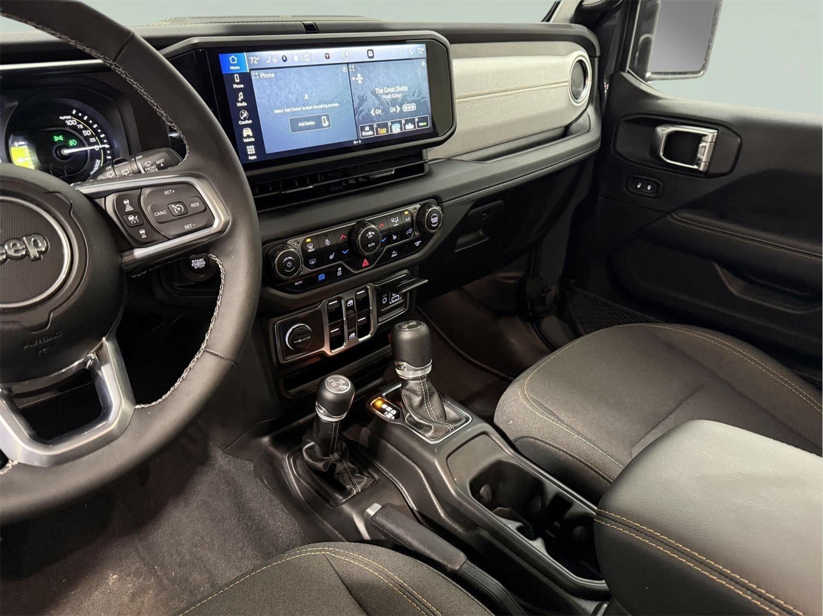 2025 Jeep Wrangler 4xe Sahara 4xe